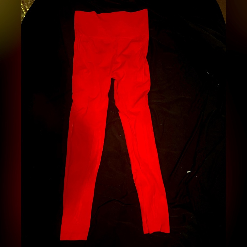 WOMENS / JUNIORS RED SPANDEX LEGGINGS S/m